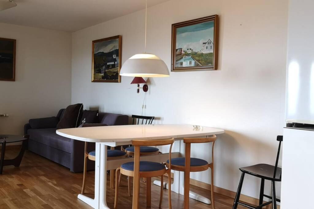 Large Apartment With Fabulous View Of Tórshavn Exteriör bild